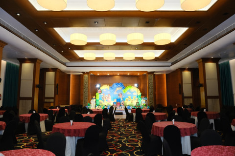 birthday event stage decor